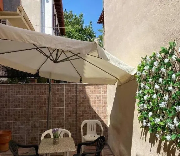 Ano Poli 5 * Thessaloniki