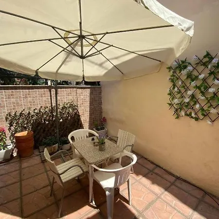 Ano Poli 5 アパート *